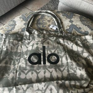 Alo Gray and Black Tote Bag